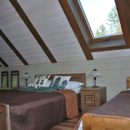 Pensión Leśniczówka Zieleniec 3*