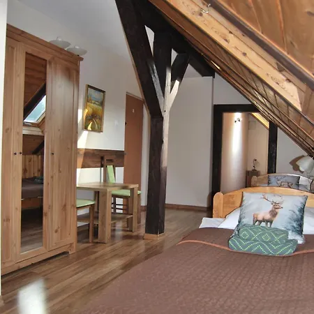 Pensión Leśniczówka Zieleniec 3*