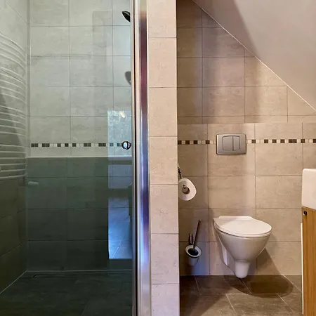 Leśniczówka Zieleniec 3*