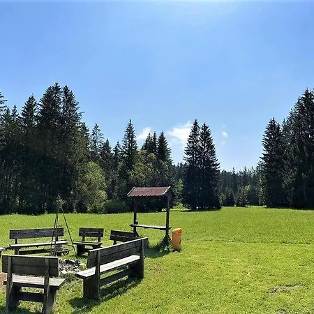 Pensión Leśniczówka Zieleniec 3*