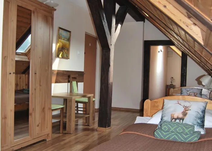 Pensjonat Leśniczówka Zieleniec 3*